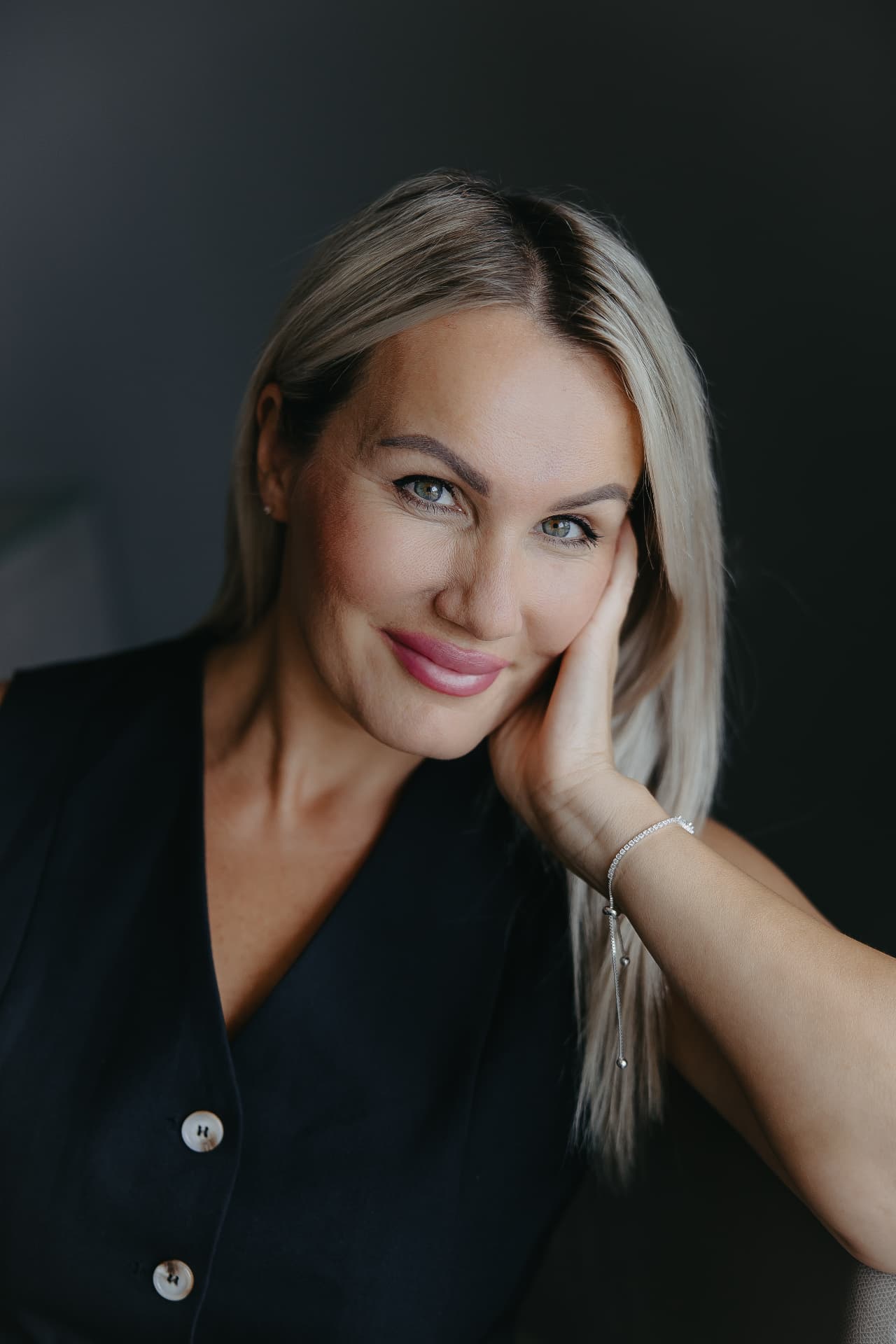 Marina, personal travel advisor and business owner